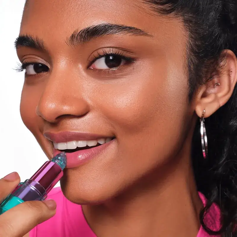 Essence Barra De Labios Que Cambia De Color Aqua Jelly , 2,8 gr - Image 4