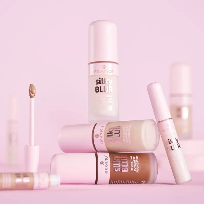 Essence Base Maquillaje Hidratante Larga Duración Silky Blur 155, 30 ml - Image 4