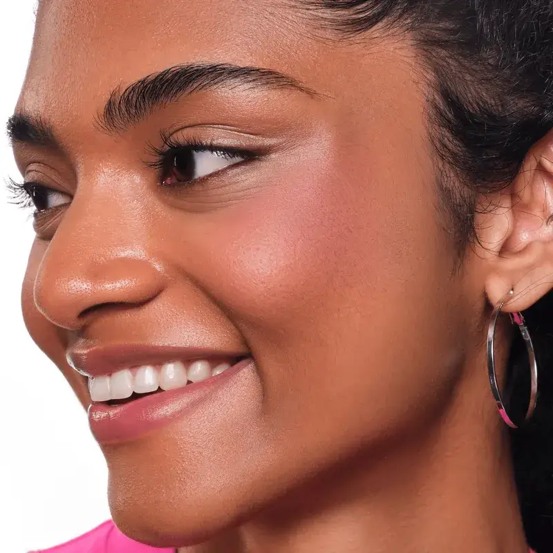 Essence Colorete Soft Touch Bouncy Blush 10 , 5 gr - Image 4