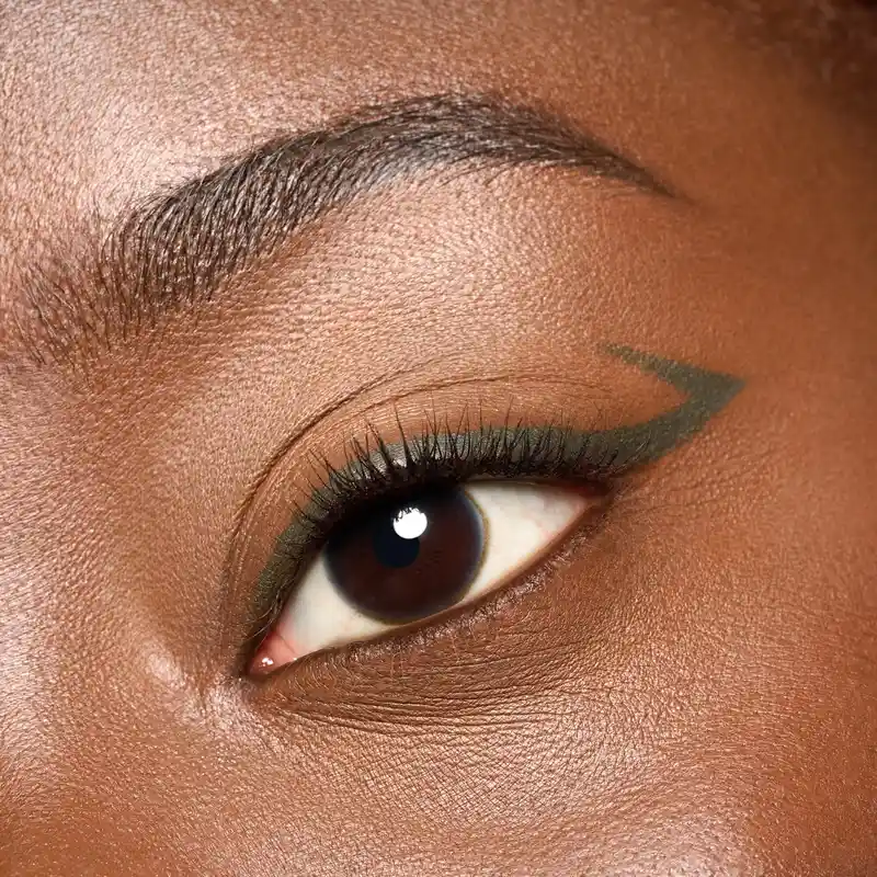 Essence Eyeliner En Gel Satin Blend 06 , 0,22 gr - Image 10
