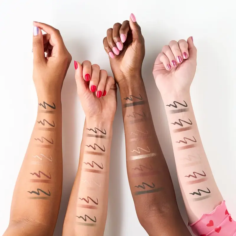 Essence Eyeliner En Gel Satin Blend 06 , 0,22 gr - Image 11