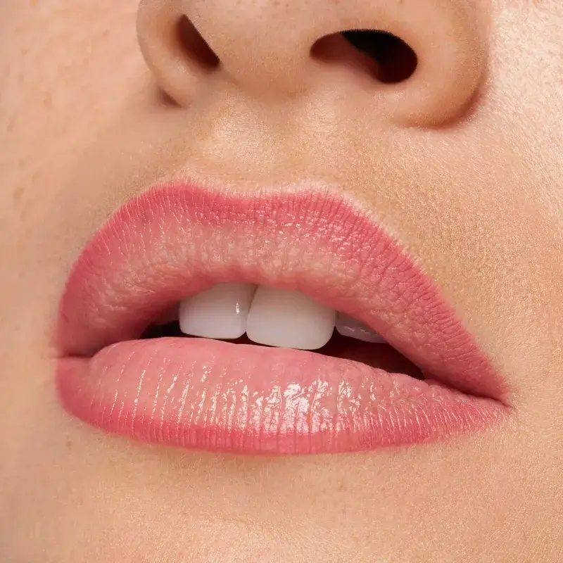 Essence Perfilador De Labios 8H Matte Comfort 20 , 0,3 gr - Image 7