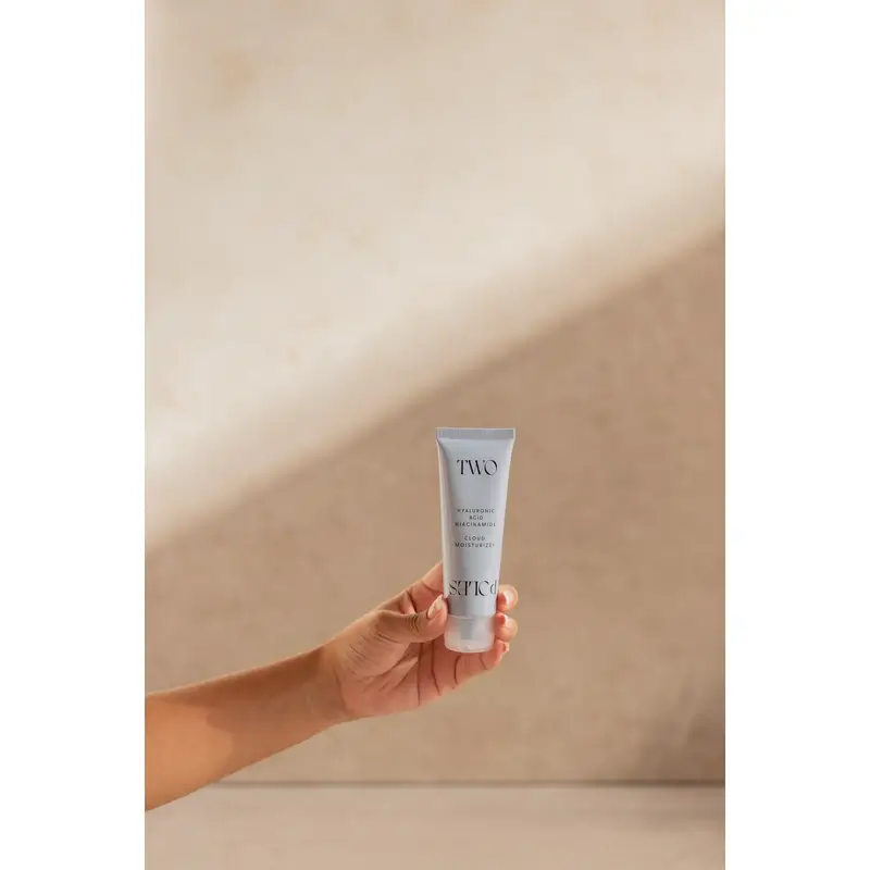 Two Poles Cloud Moisturizer , 50 ml - Image 6